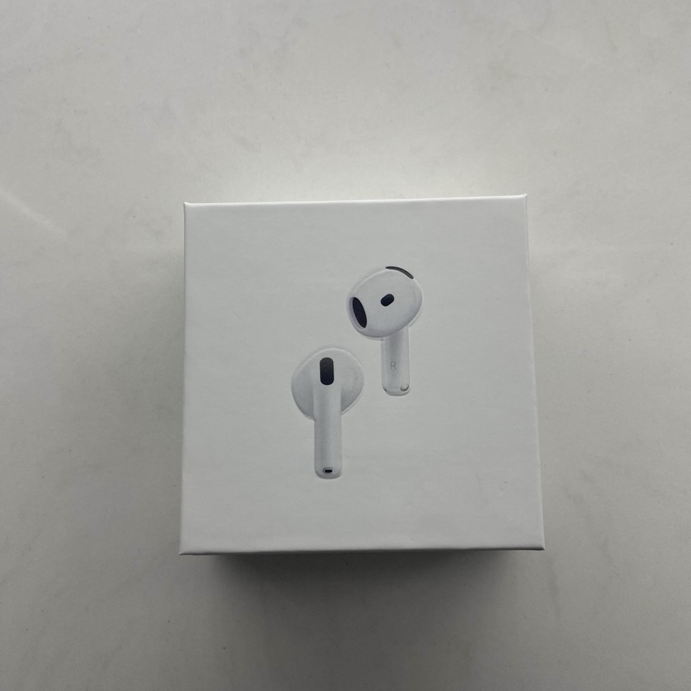 AirPods 4 (Active Noise Cancellation)